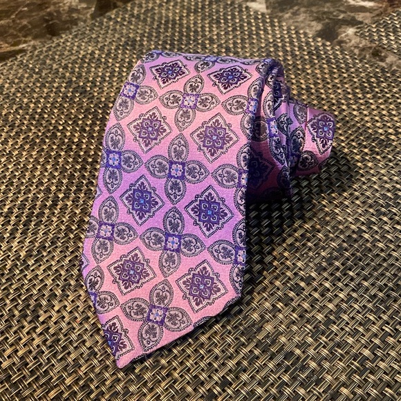 ERMENEGILDO ZEGNA Pink & Purple Diamonds Tie Made in Italy 3.5 width - Picture 1 of 7
